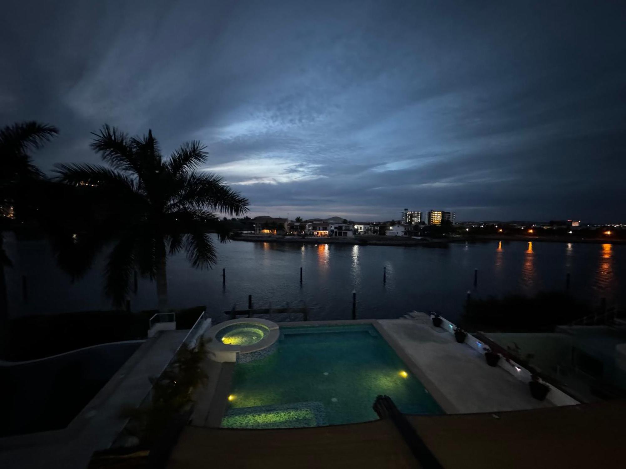 マサトラン Casa Isla Marina Vista Al Mar 20 Personasヴィラ エクステリア 写真