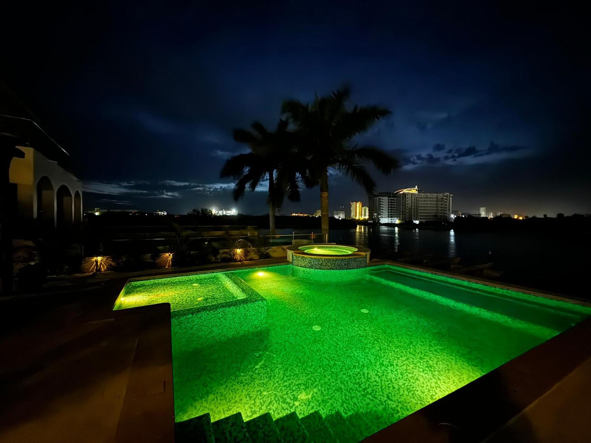 マサトラン Casa Isla Marina Vista Al Mar 20 Personasヴィラ エクステリア 写真